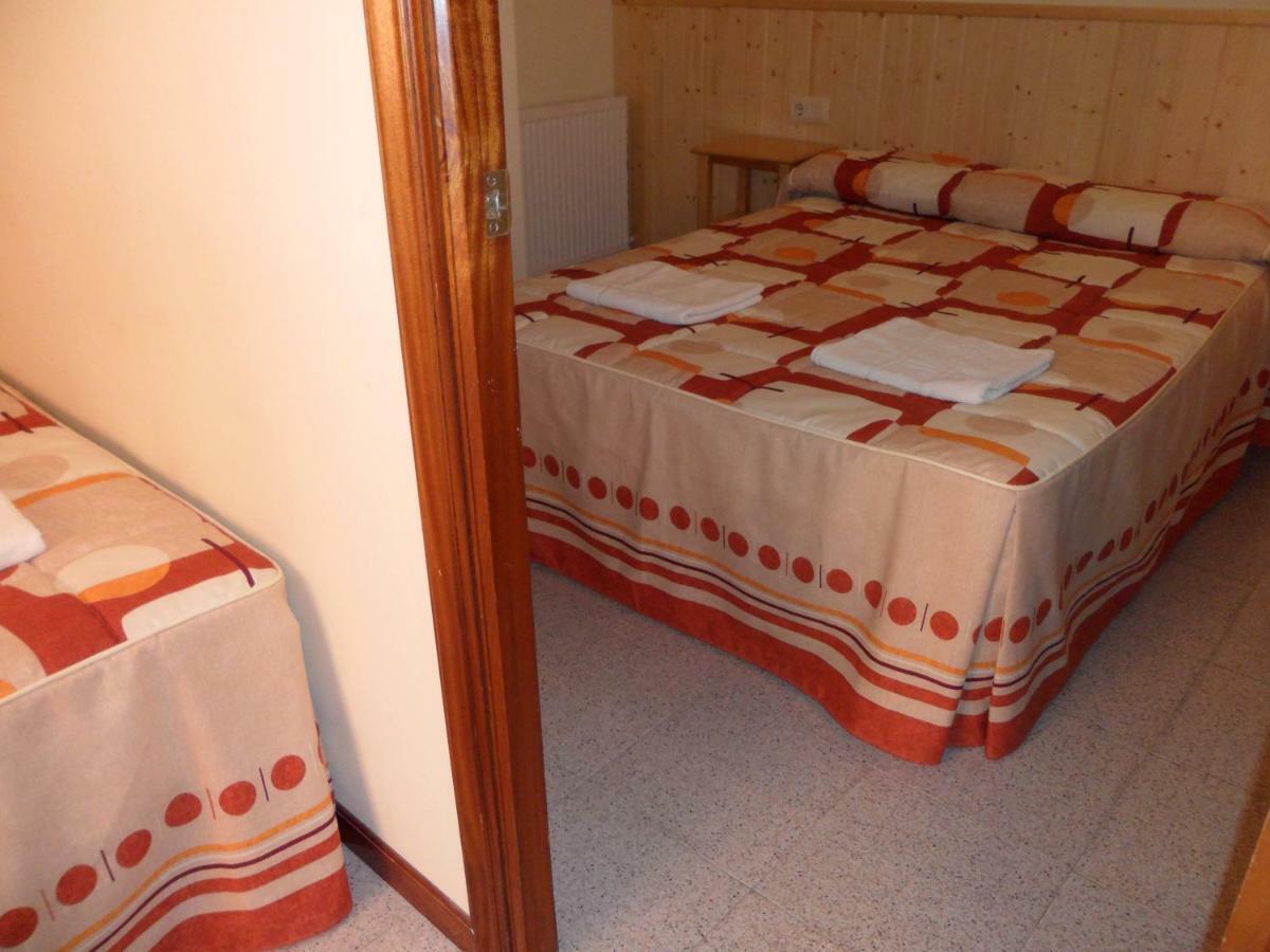 Hostal Alce Nigran Exterior photo
